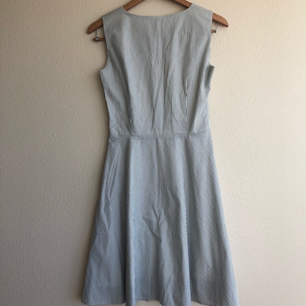 Striped dress - Picture 5 of 7
